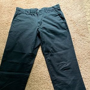 Men’s Gap Dress/Khaki Pant. Size 32x34